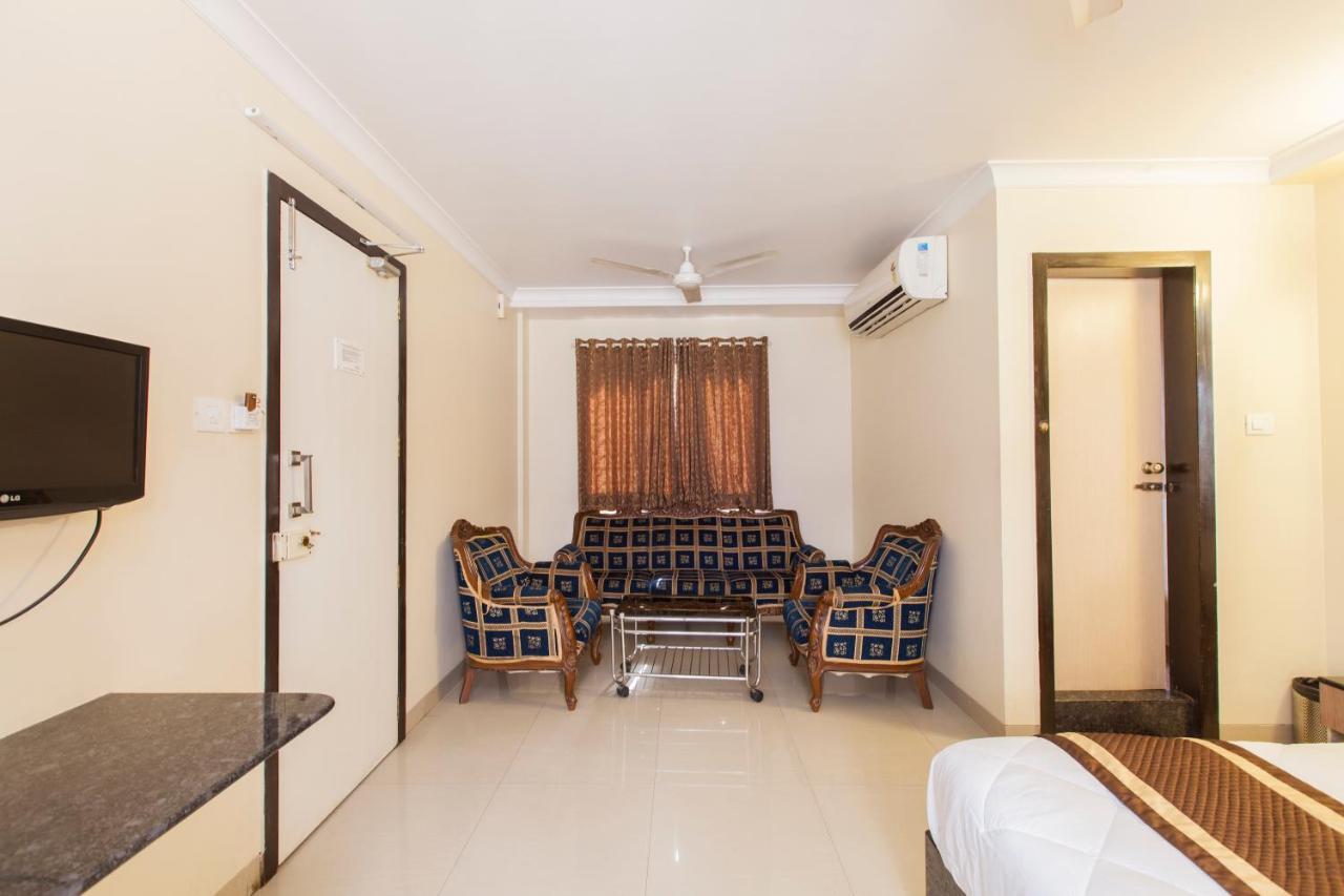 Hotel Linkway ムンバイ エクステリア 写真